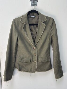 ONLY Olive Frayed-Trim Tailored Blazer